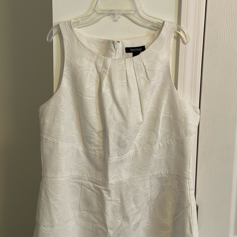 White sleeveless dress